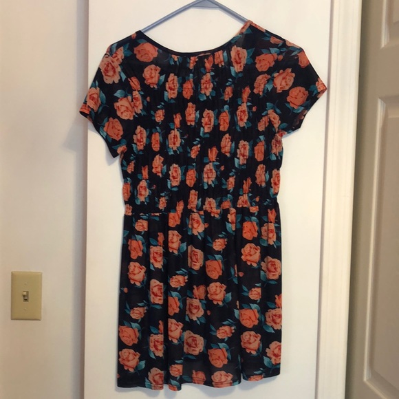 Maternity blouse - Picture 3 of 3